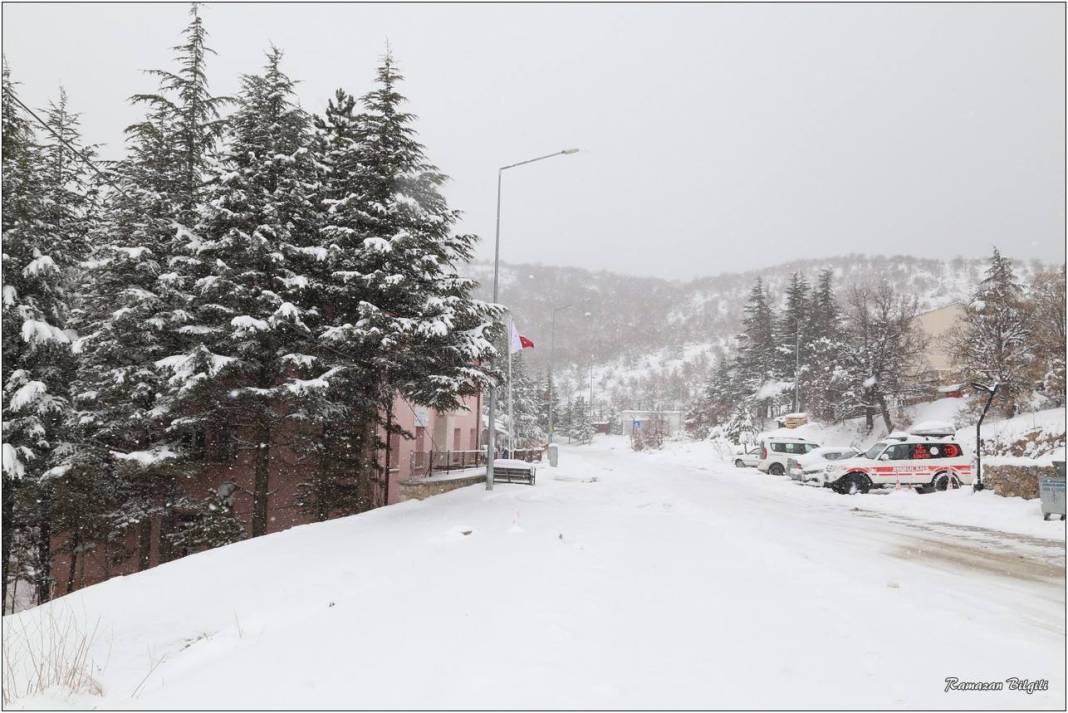 Konya’nın karla kaplı ilçesinden kartpostallık kareler 25